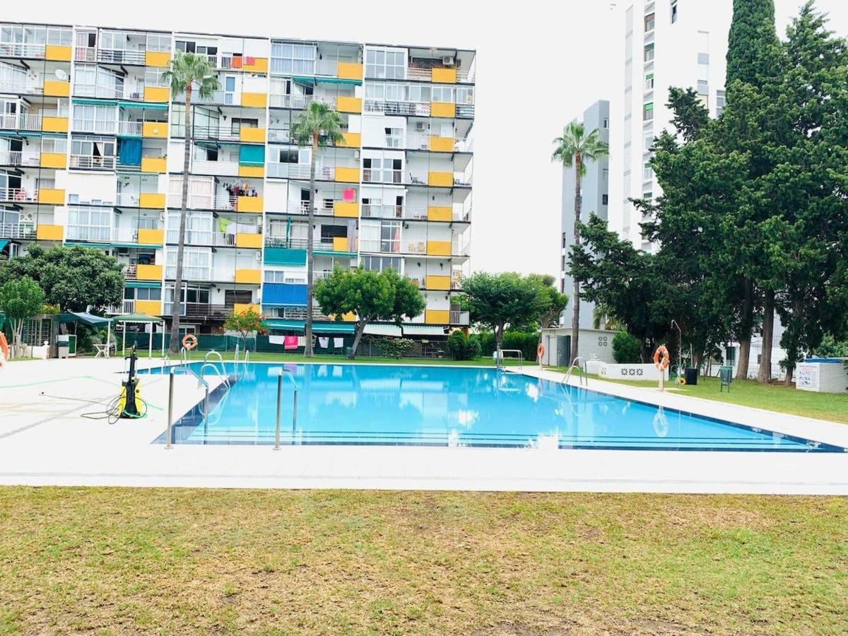 Moderno Apartamento Con Vistas Al Mar -ベナルマデナ エクステリア 写真