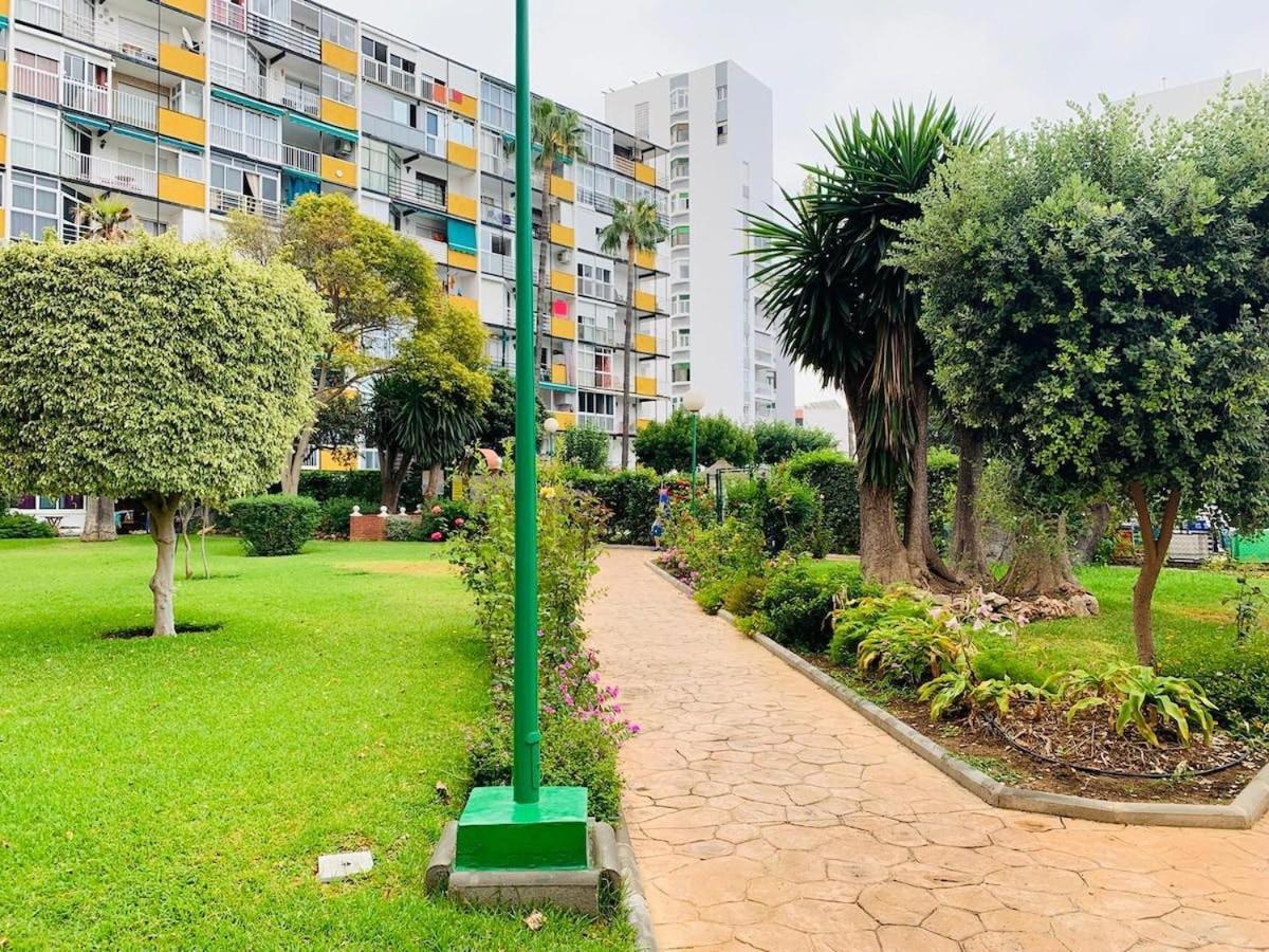 Moderno Apartamento Con Vistas Al Mar -ベナルマデナ エクステリア 写真